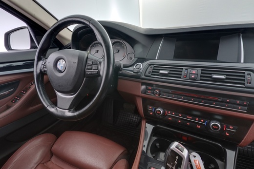 BMW 520 vaihtoauto