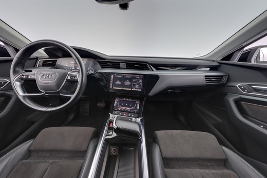 Audi e-tron vaihtoauto