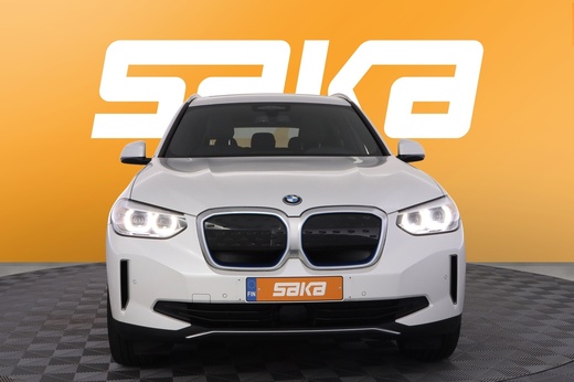 BMW iX3 vaihtoauto