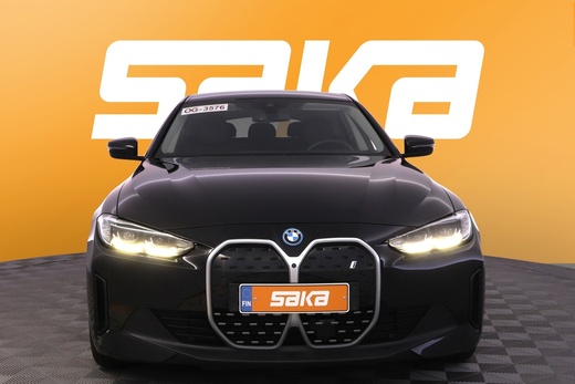 BMW i4 vaihtoauto