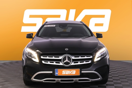 Mercedes-Benz GLA vaihtoauto