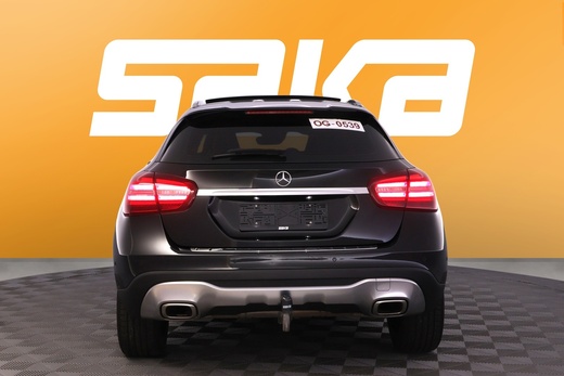 Mercedes-Benz GLA vaihtoauto