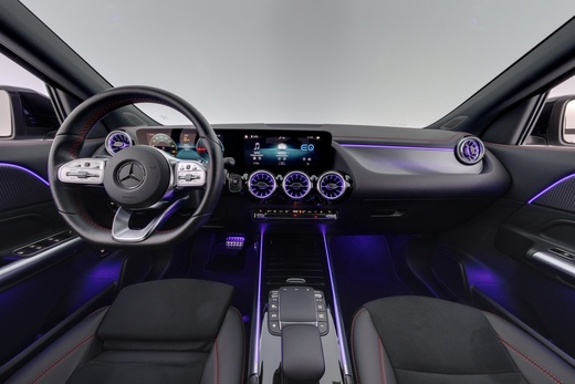 Mercedes-Benz EQA vaihtoauto