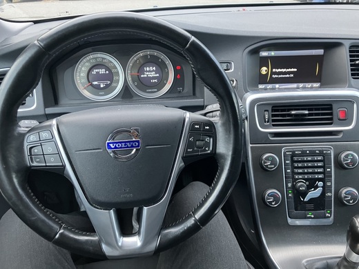 Volvo V60 vaihtoauto