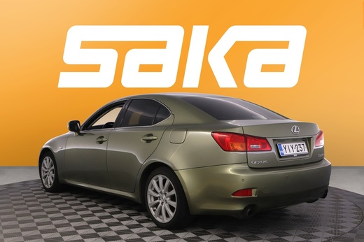 Lexus IS vaihtoauto