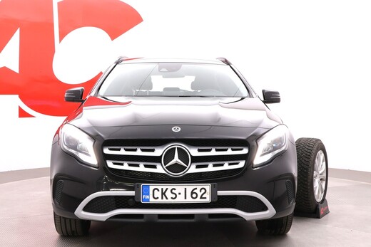 Mercedes-Benz GLA vaihtoauto