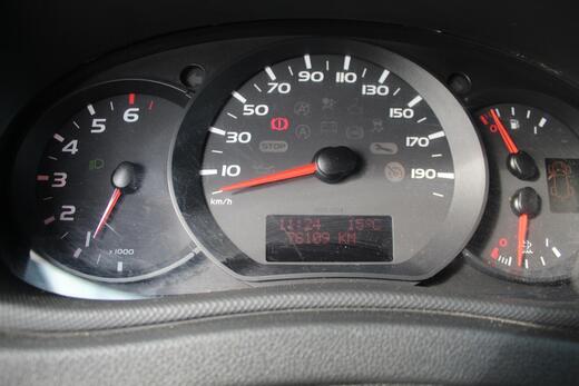 Nissan NV400 vaihtoauto