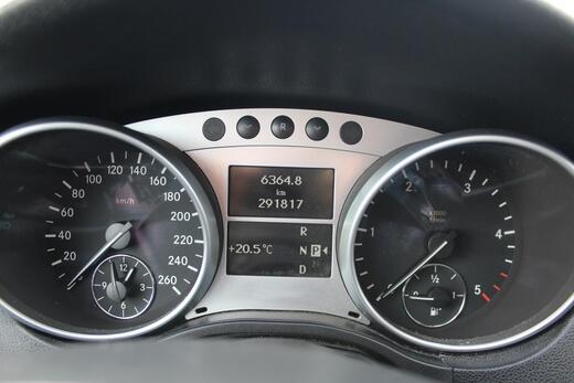 Mercedes-Benz ML vaihtoauto