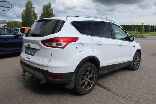 Ford Kuga vaihtoauto