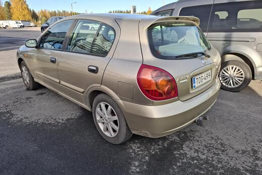 Nissan Almera vaihtoauto