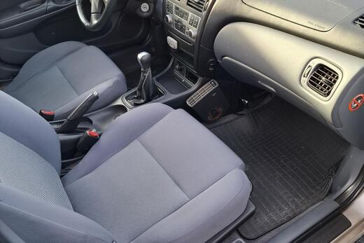 Nissan Almera vaihtoauto