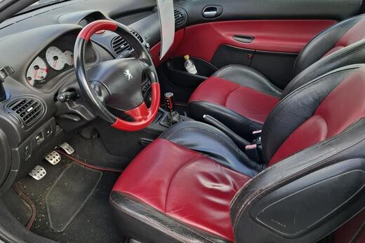 Peugeot 206 vaihtoauto