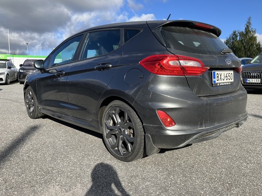 Ford Fiesta vaihtoauto