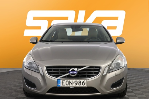 Volvo S60 vaihtoauto