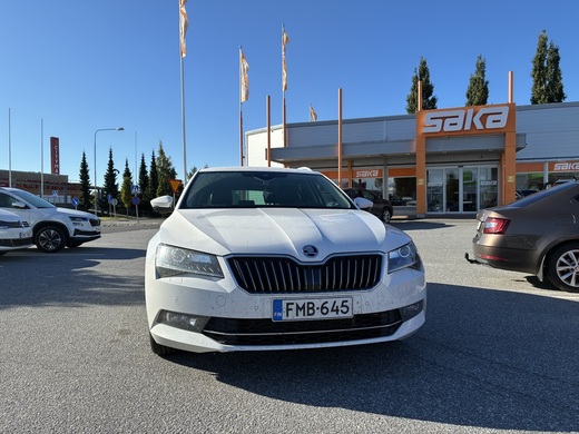 Skoda Superb vaihtoauto