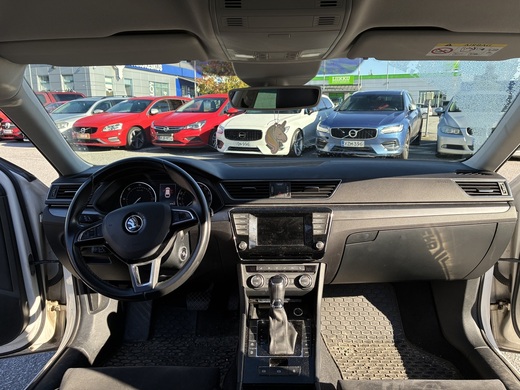 Skoda Superb vaihtoauto