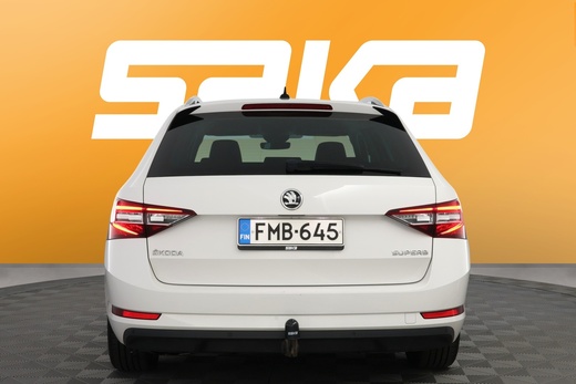 Skoda Superb vaihtoauto