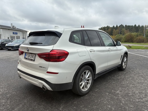 BMW X3 vaihtoauto