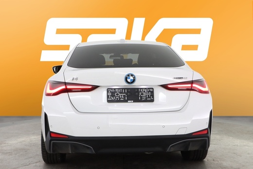 BMW i4 vaihtoauto