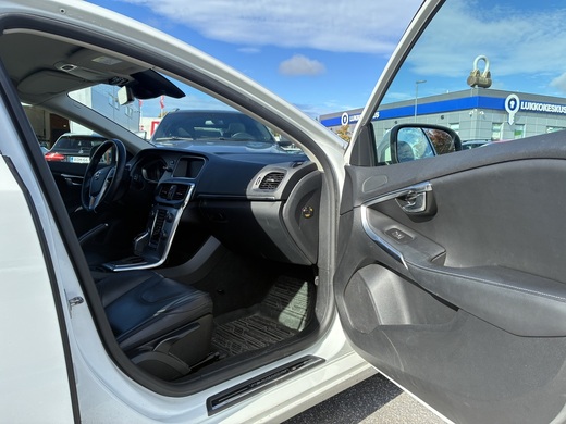 Volvo V40 vaihtoauto
