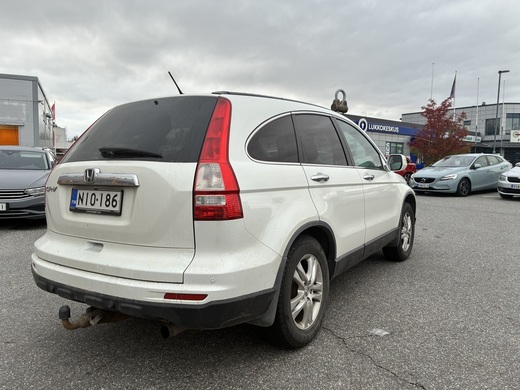 Honda CR-V vaihtoauto