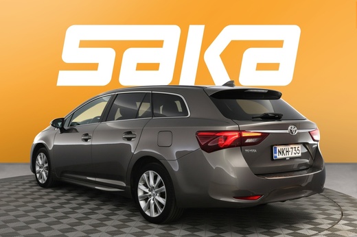 Toyota Avensis vaihtoauto