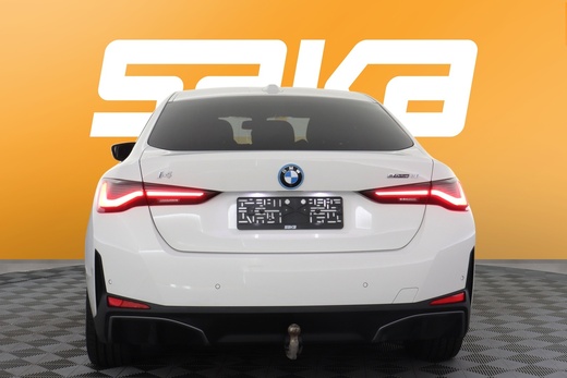 BMW i4 vaihtoauto