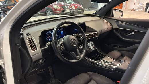 Mercedes-Benz EQC vaihtoauto