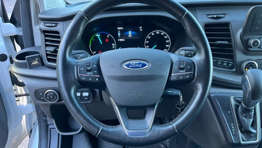 Ford Transit Custom vaihtoauto