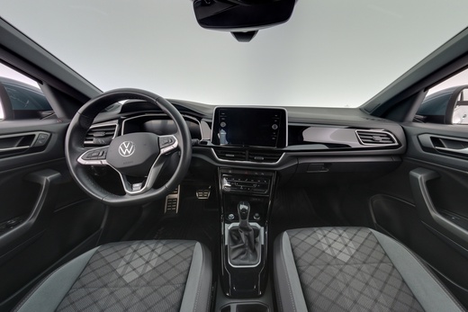 Volkswagen T-Roc vaihtoauto