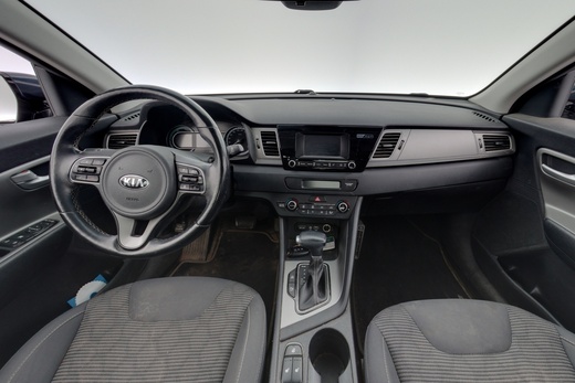 Kia Niro plug-in vaihtoauto