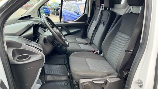 Ford Transit Custom vaihtoauto
