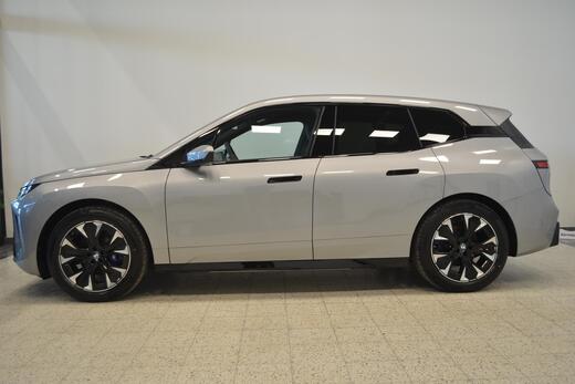 BMW iX vaihtoauto