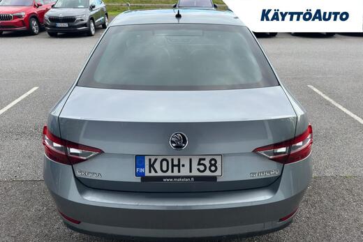Skoda Superb vaihtoauto