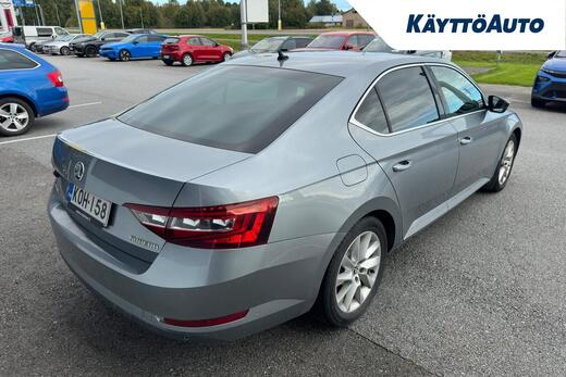 Skoda Superb vaihtoauto