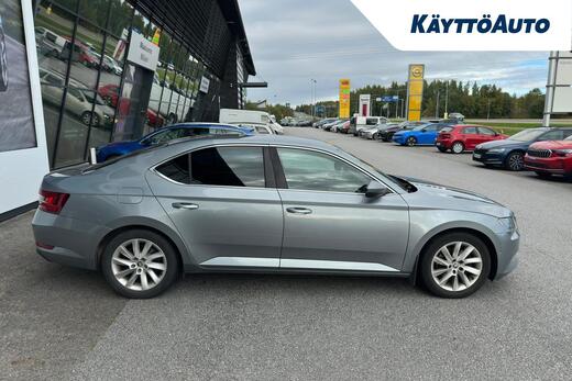 Skoda Superb vaihtoauto
