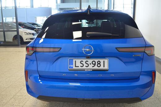 Opel Astra vaihtoauto