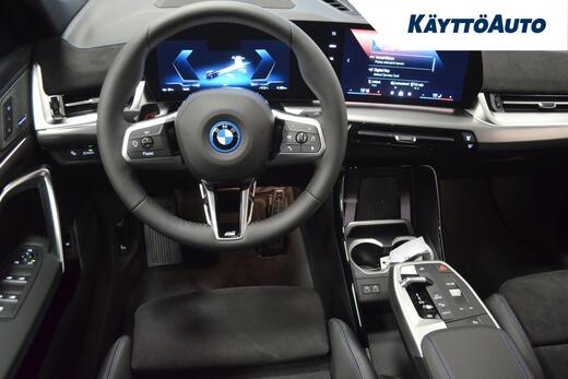 BMW iX1 vaihtoauto