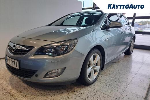 Opel Astra vaihtoauto