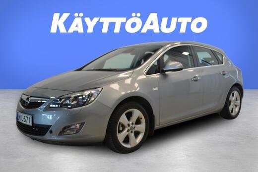 Opel Astra vaihtoauto