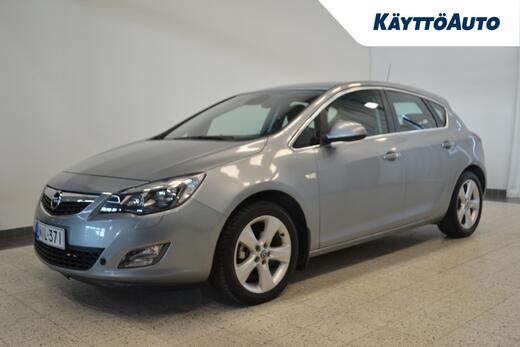 Opel Astra vaihtoauto
