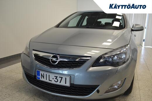 Opel Astra vaihtoauto