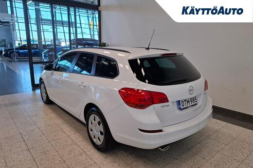Opel Astra vaihtoauto