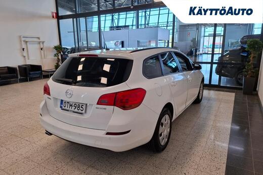 Opel Astra vaihtoauto