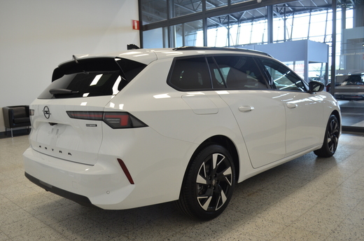 Opel Astra vaihtoauto