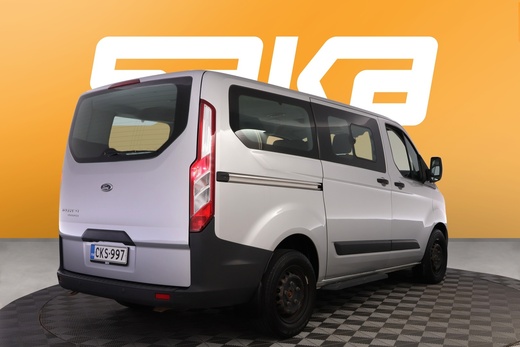 Ford Tourneo Custom vaihtoauto