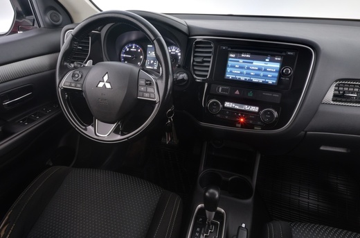 Mitsubishi Outlander vaihtoauto