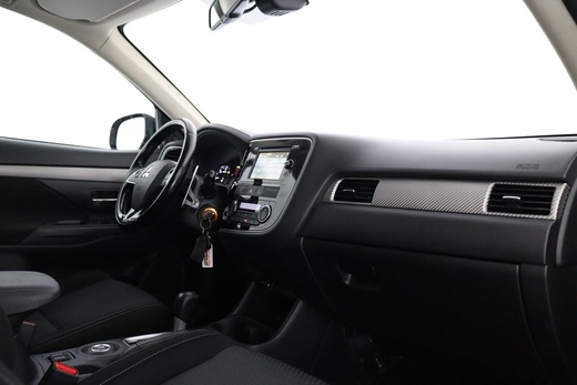 Mitsubishi Outlander vaihtoauto