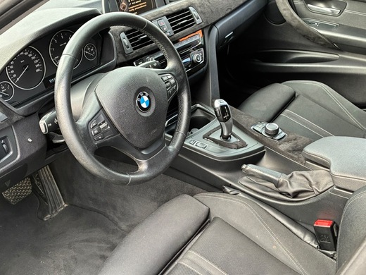 BMW 320 vaihtoauto