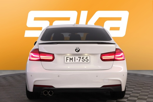 BMW 320 vaihtoauto